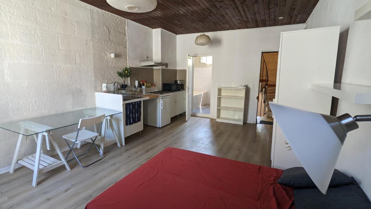 Hypercentre, Place Pie, Residence Amphoux Charmants Appartements Ou Studio Proche De La Gare Parkings Et Palais Des Papes Avignon Ngoại thất bức ảnh